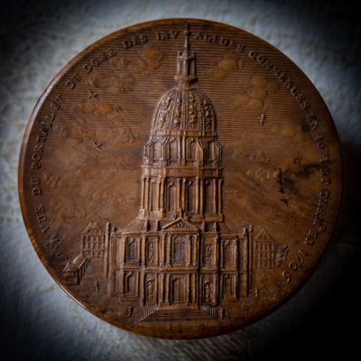 Grand Tour Souvenir pressed box