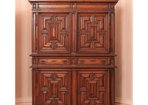 Queen Victoria miniature diamond brooch